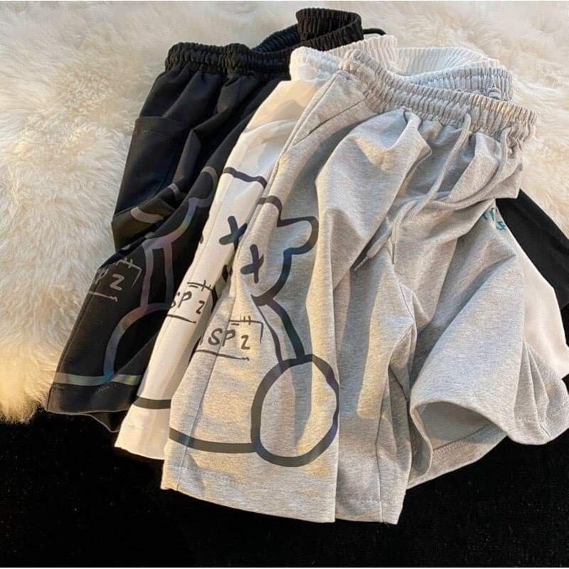 Quần short nam nữ hoạ tiết gấu phản quang chất thun QSHR1 | BigBuy360 - bigbuy360.vn