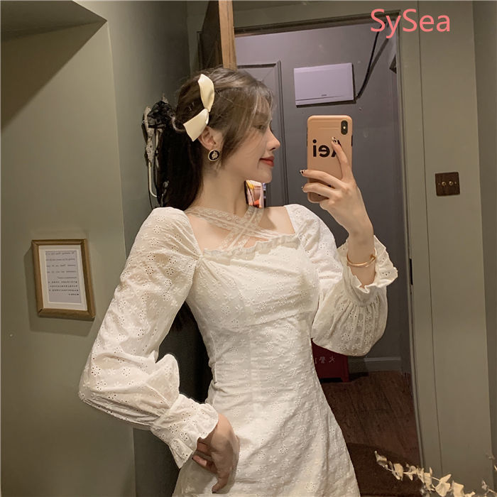 Đầm Trắng Tay Dài Phối Ren Hoa Phong Cách Retro | BigBuy360 - bigbuy360.vn