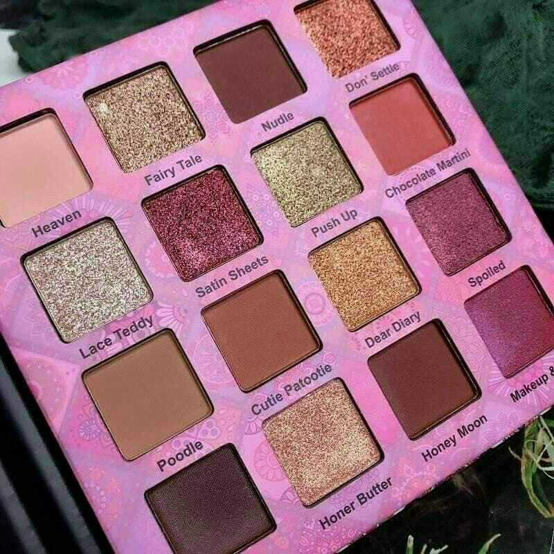 Bảng phấn mắt 16 ô mix nhũ Treeceng họa tiết hoa văn - phấn mắt nội địa trung