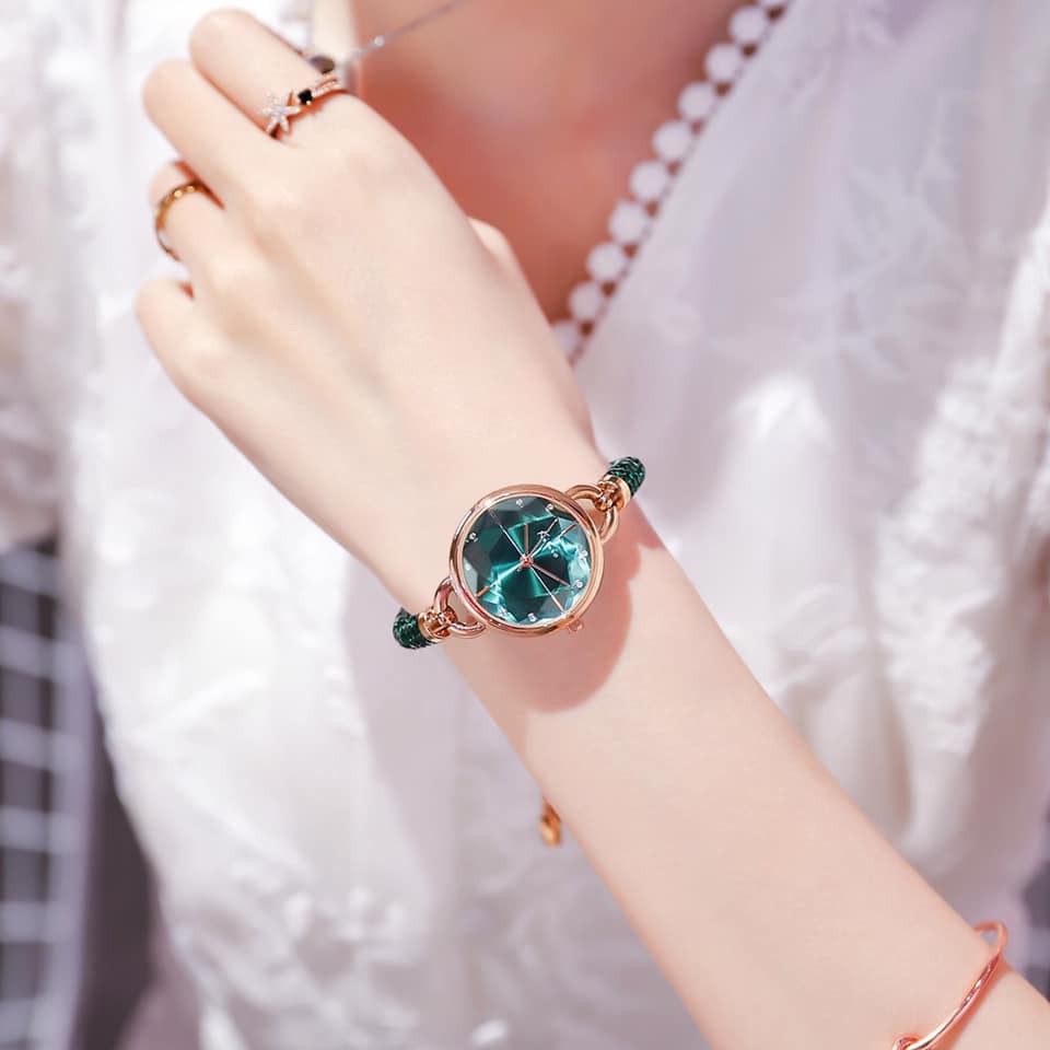 [HÀNG CHÍNH HÃNG] Đồng hồ nữ Kimio dáng lắc hàng cao cấp | BigBuy360 - bigbuy360.vn