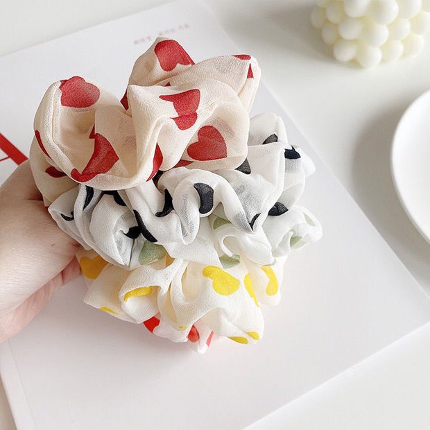 Dây Buộc Tóc Scrunchies Trái Tim Buta Sc09