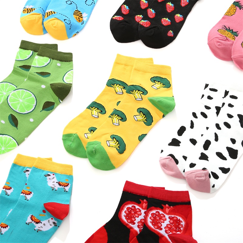 Vớ Cổ Ngắn In Họa Tiết Trái Cây Hoạt Hình Nhiều Màu Thoải Mái Cho Nữ
