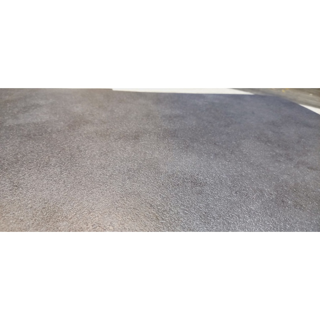 Sàn nhựa vuông màu bê tông 45x45 sẵn keo tự dán