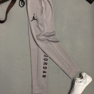 🚶‍♂️🚶‍♂️🚶‍♂️Quần thể thao Puma dài