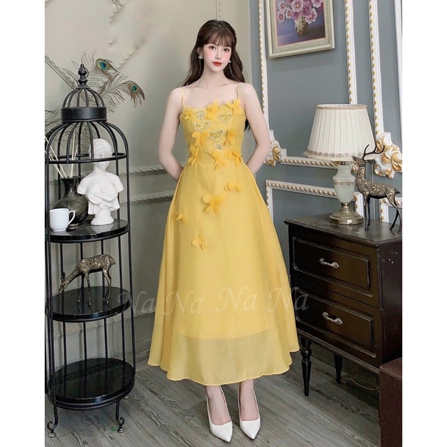 Váy tơ đính hoa siêu xinh