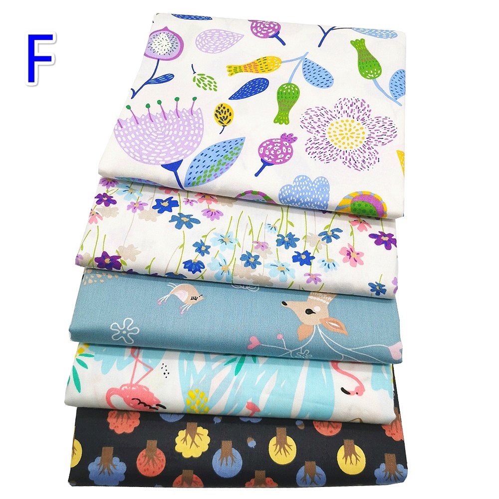 Set 5 tấm vải Cotton dệt hình vuông họa tiết hoạt hình