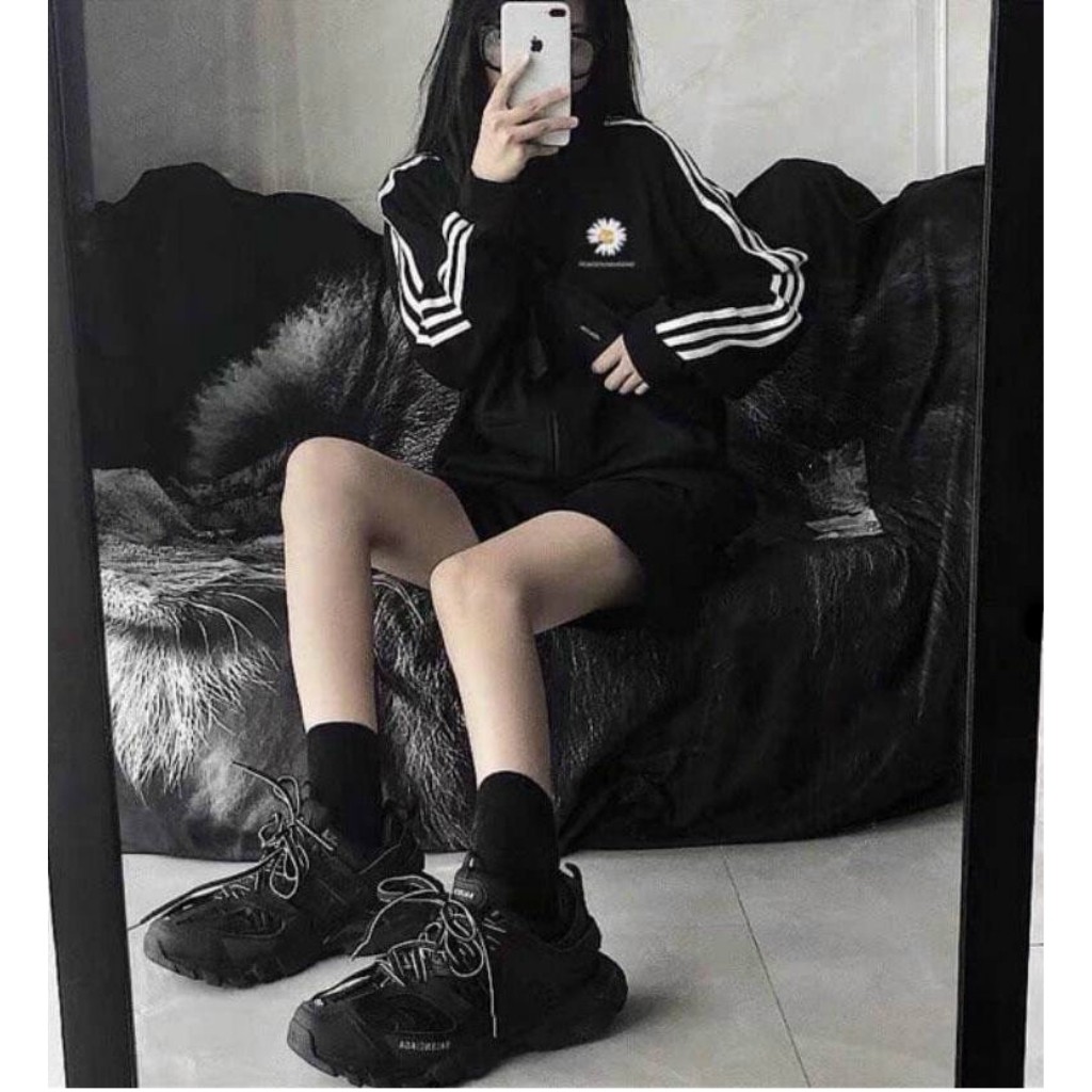 Áo khoác dù thêu hoa cúc KD2 chạy 3 sọc tinh tế và quyến rũ, form rộng unisex cho nam và nữ, thời trang và trẻ trung | BigBuy360 - bigbuy360.vn