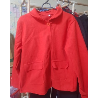Sale off -1 áo khoác đỏ dài 60 cm