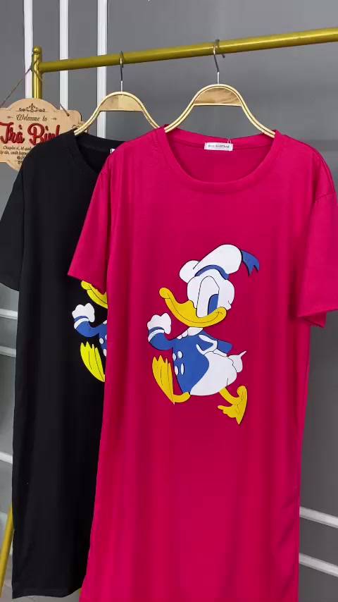 [ V1512 ] Đầm xuông cotton hình vịt donal form rộng Váy thun cổ tròn ngắn tay | BigBuy360 - bigbuy360.vn