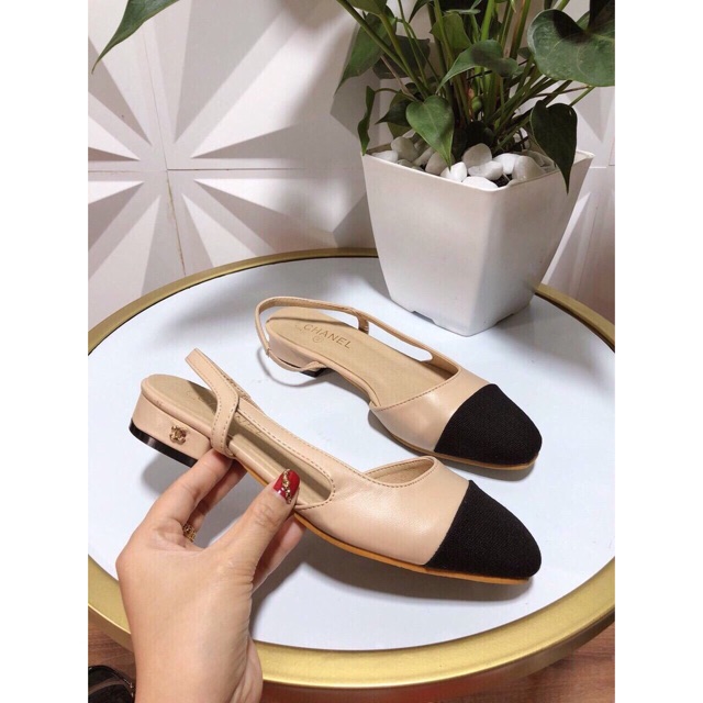 Giày Captoe gót nhú 2cm màu be nịnh da