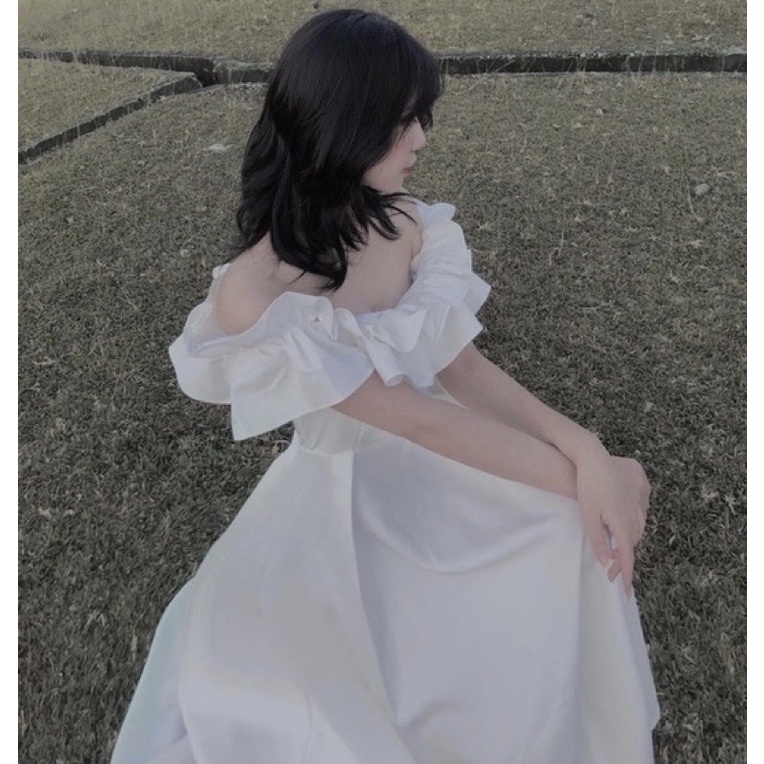 ĐẦM-VÁY TRẮNG TRỄ VAI BÈO CÔNG CHÚA ULZZANG chụp kỷ yếu