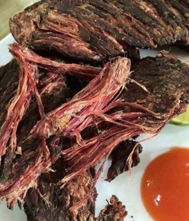 Thịt trâu hun khói