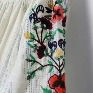 Đầm trễ vai Zara- D0046
