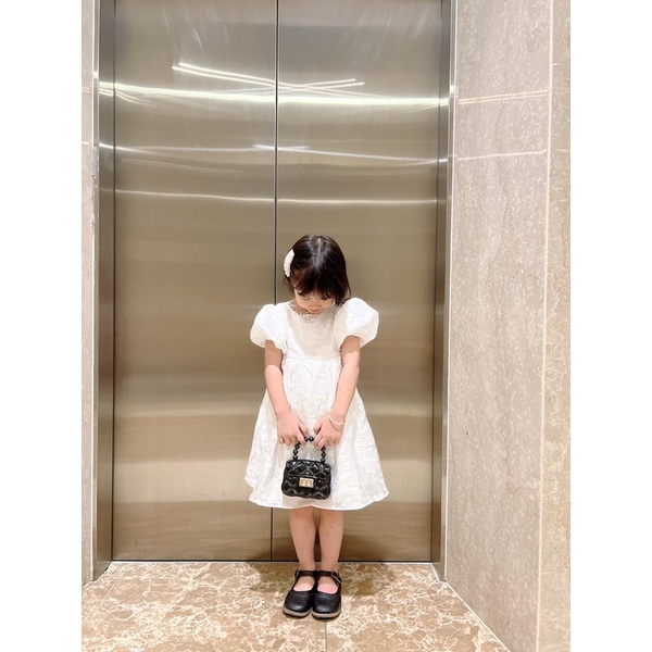 Váy Gấm Trắng Công Chúa Tay Bèo Xinh Xắn Cho Bé Gái NIAKI - TT10