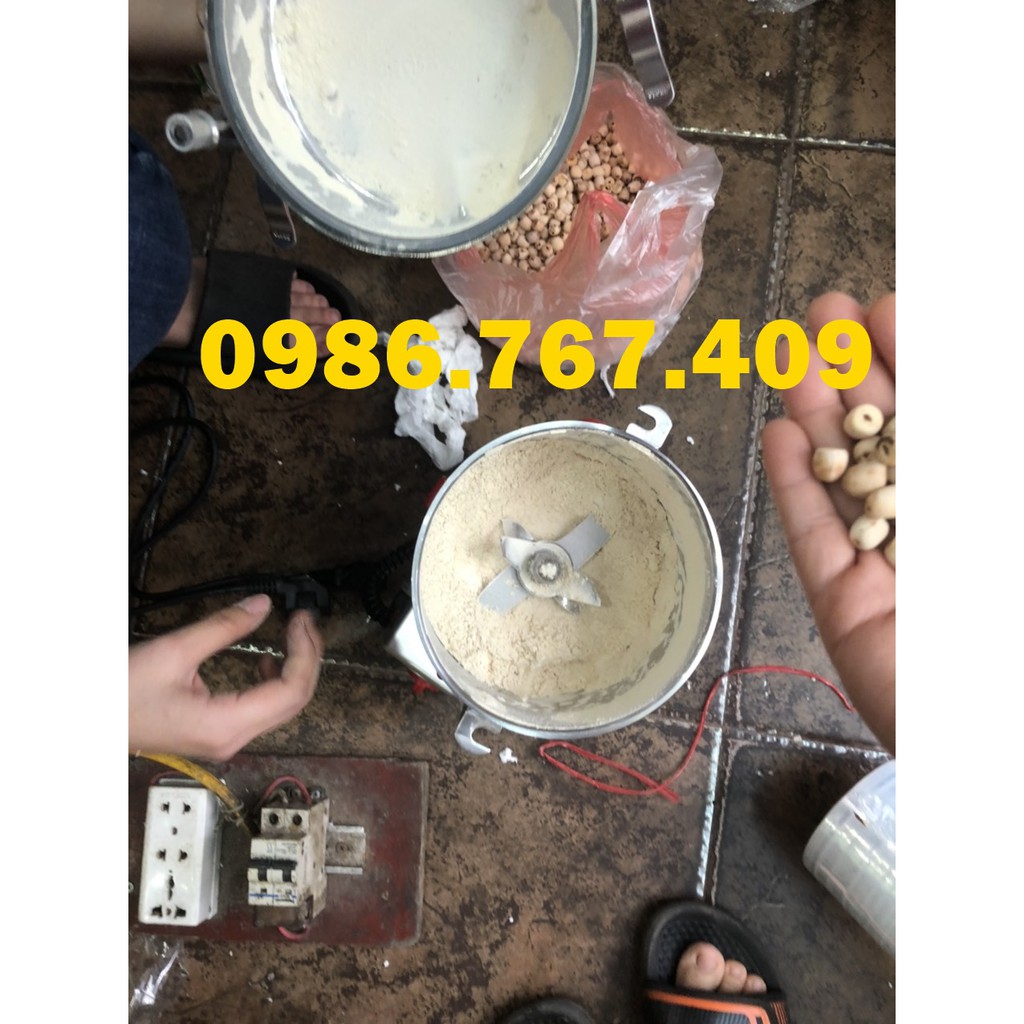 Máy Xay Bột Khô Đa Năng 800g inox (nắp xoáy) Xay Bột Ngũ Cốc Tinh Bột Nghệ Tam Thất Chè Xanh Sáng Bóng Tiện Dụng