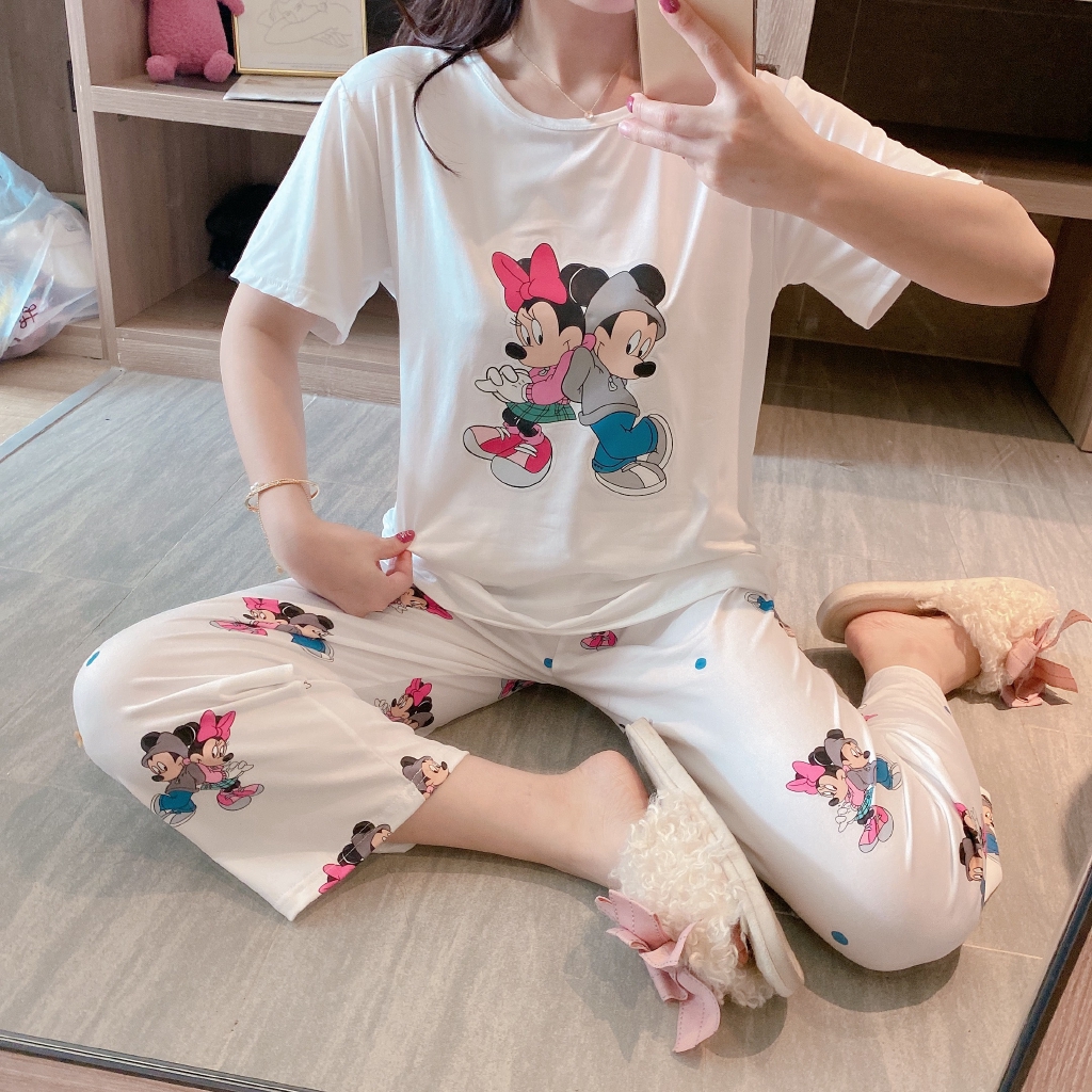 Bộ đồ ngủ ngắn tay thời trang xinh xắn | BigBuy360 - bigbuy360.vn