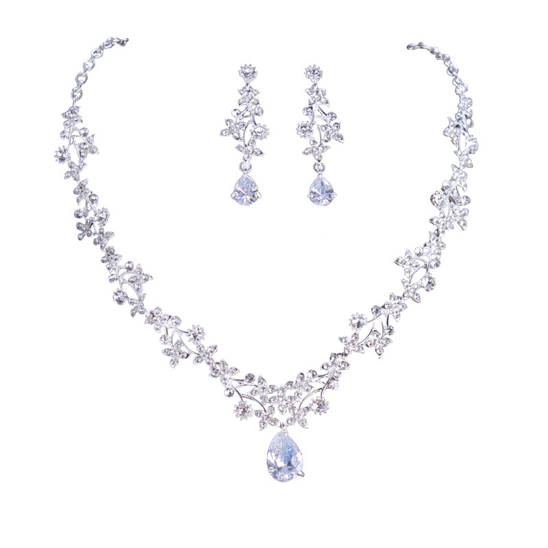 Set vòng cổ + bông tai đính đá zircon