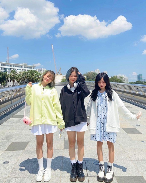 Bomber mặt cười lè lưỡi KAN876