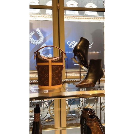 Túi xách tay huyền thoại