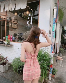 Đầm caro hồng nơ lưng