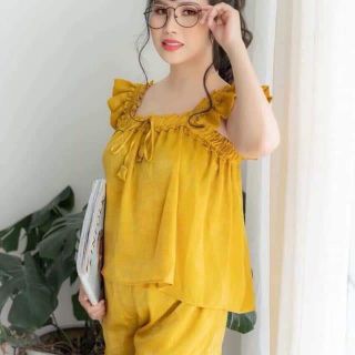 Bộ lụa mặc nhà
