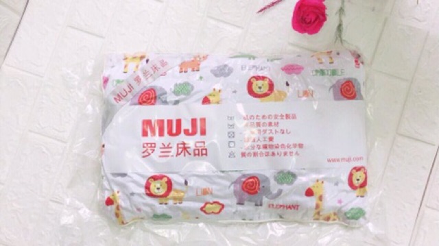 Gối chống muỗi hình siêu yêu cho bé