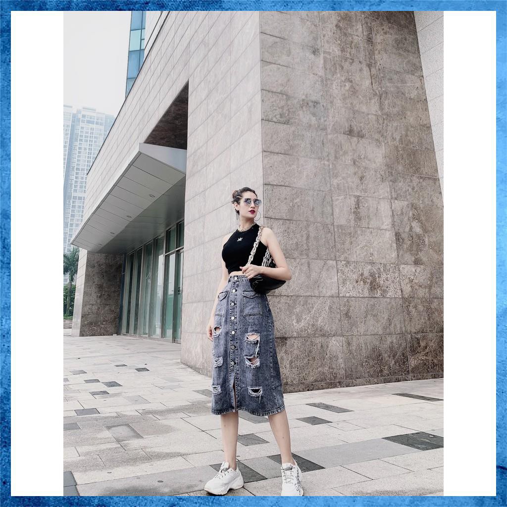 Chân váy jeans dáng dài, chân váy bò rách lưng cao túi nắp 1 khuy. Mã V0145