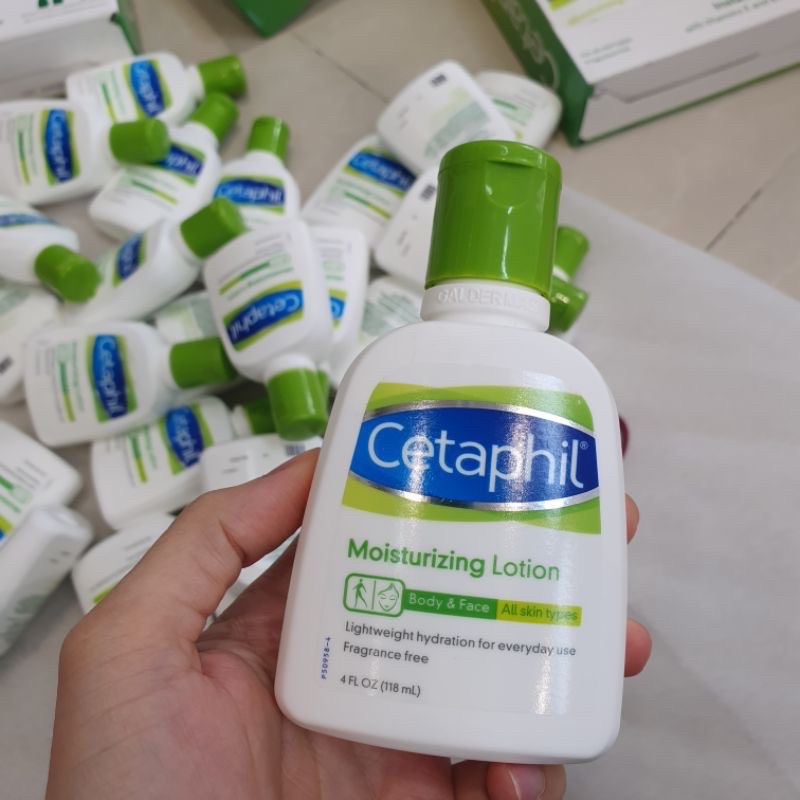 Duỡng thể Cetaphil Moisturizing chai 118ml (USA)