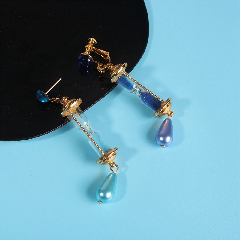 Khuyên Tai Đồng Hồ Cát Xanh Dương Hóa Trang Học Sinh Vanitas No Karte