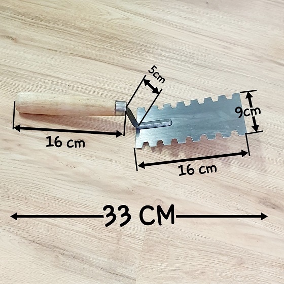 Bay Xây Tô Rãnh Răng Cưa Hình Thang Lớn 11x10x15mm 2 Cạnh Song Song Cán Gỗ Lưỡi Thép Chữ Nhật 90x160mm Hàng Gia Công