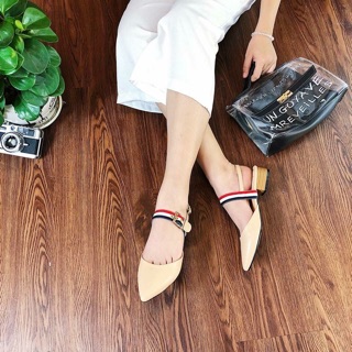 Sandal bít mũi hậu sau