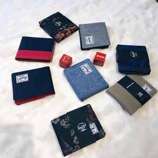 Ví Herschel Chính Hãng.