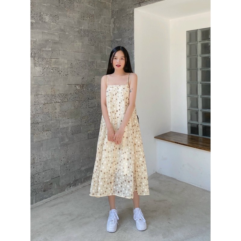 [Mã SKAMA06 giảm 8% tối đa 50K đơn 250K] Teresa dress - Đầm hai dây hoa xoè - Somalyng.studio | BigBuy360 - bigbuy360.vn