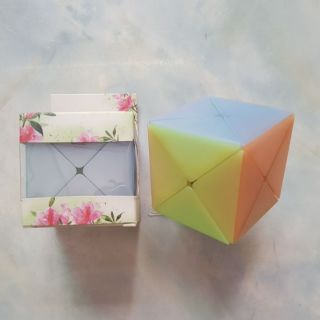 Rubik Qiyi X cube