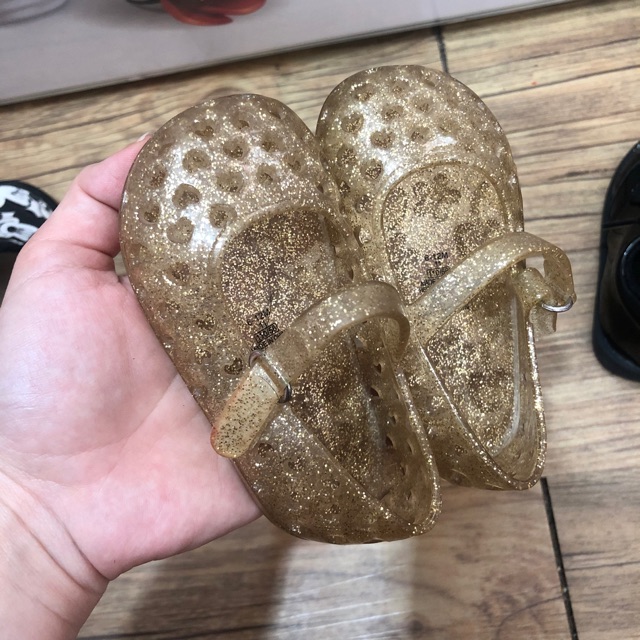 Giày búp bê oldnavy 100k