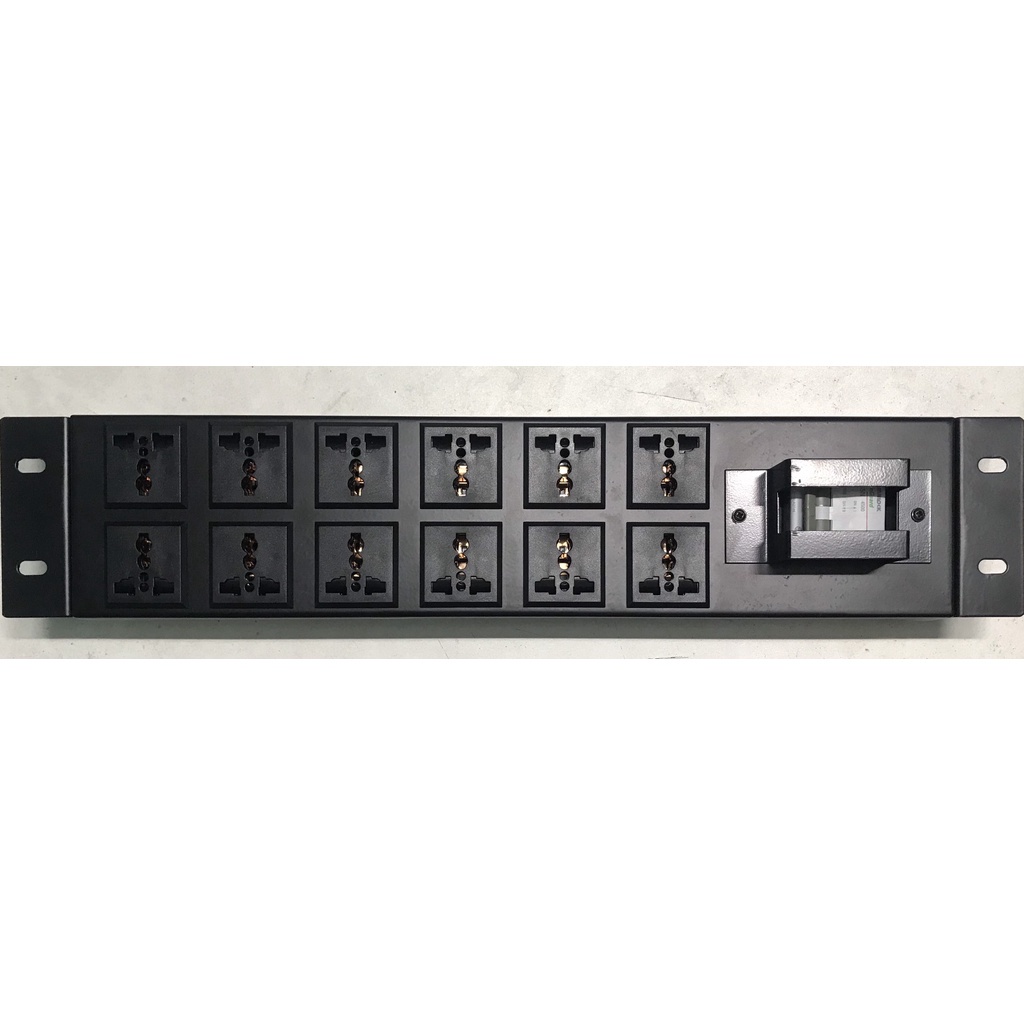 Ổ cắm tủ rack lấy điện ra từ ups, 12 lỗ đa năng hàng chính hãng.