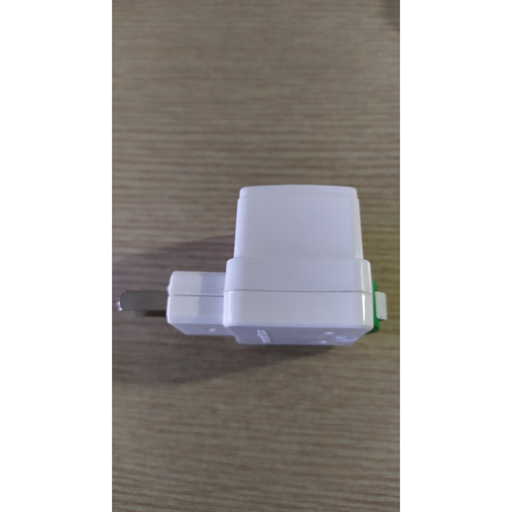 Đui đèn led cắm trực tiếp, có công tắc (Không kèm bóng) - Loại tốt | BigBuy360 - bigbuy360.vn