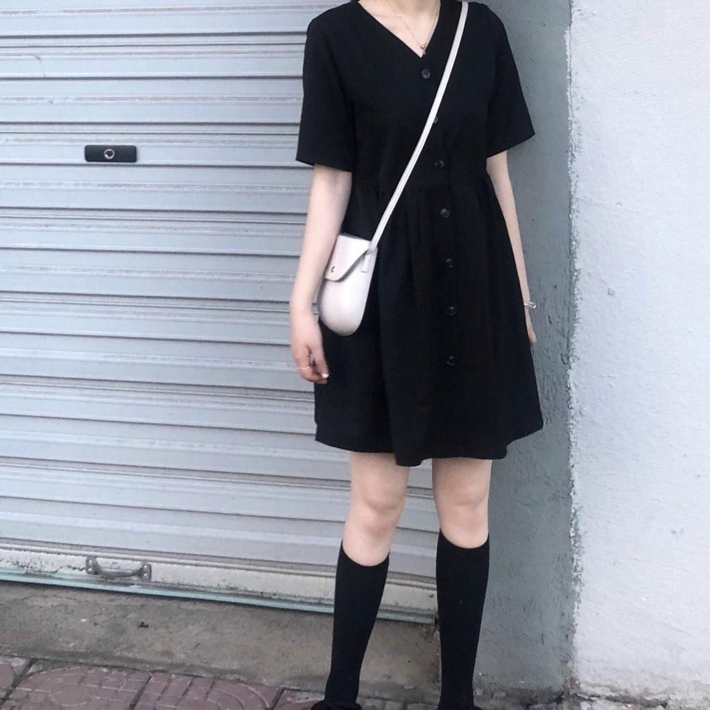 Đầm BH tay ngắn màu đen phong cách Hàn Quốc dành cho nữ