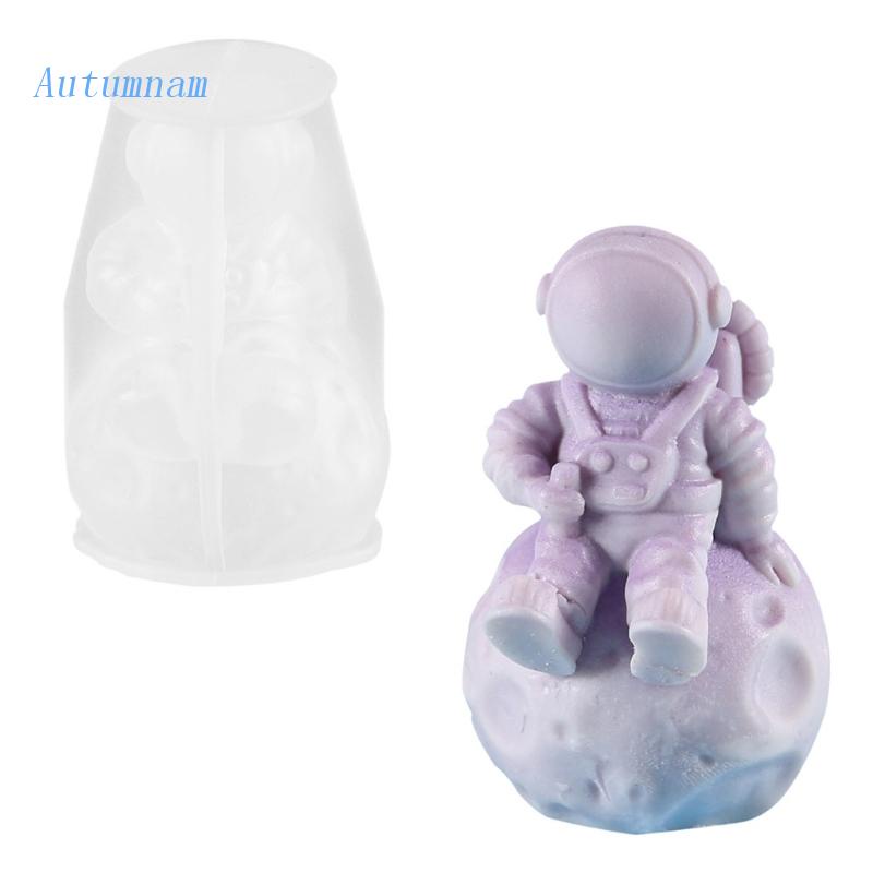Khuôn Silicone Hình Phi Hành Gia 3D Dùng Làm Sáp