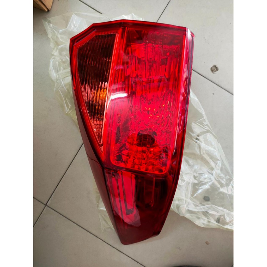 Đèn hậu Honda City đời 2014-2019 -tặng vòng xoay hương hoa