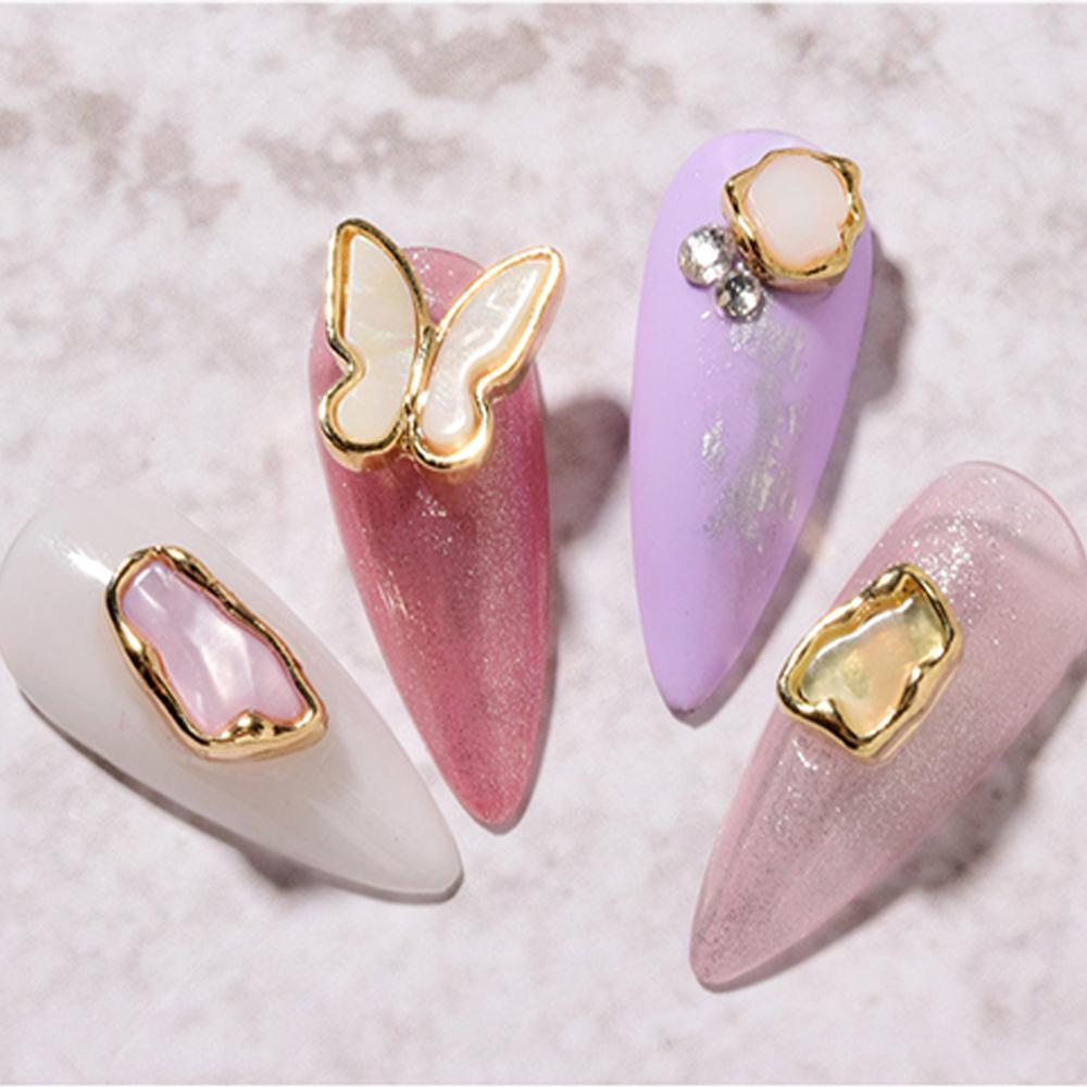 [Hàng mới về] Túi 2 Phụ Kiện Hình Bướm 3D Trang Trí Móng Tay Xinh Xắn