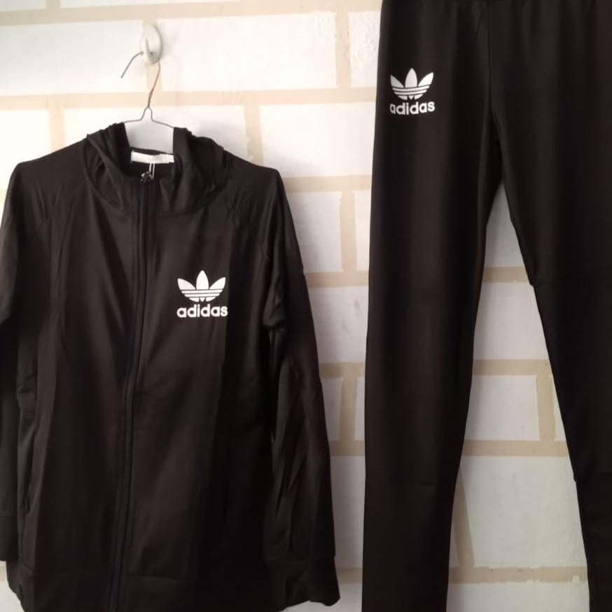 Bộ Đồ Thể Thao Adidas Thời Trang Năng Động Cho Nữ