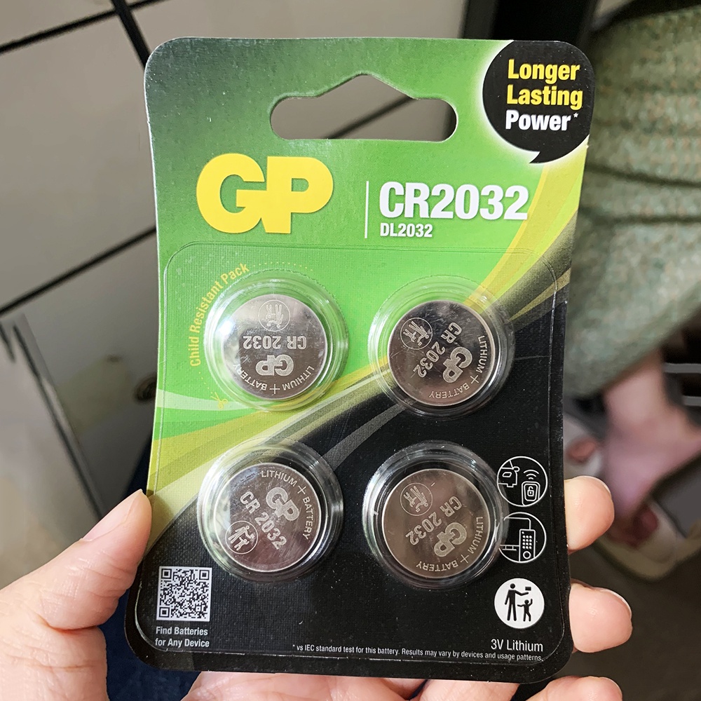 Vỉ 4 Viên pin cúc áo CR2032 GP Batteries 3V Lithium - Hàng chính hãng