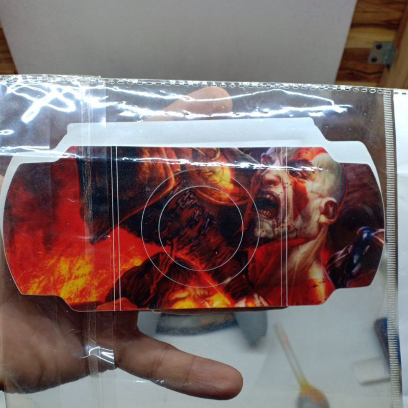 Miếng dán bảo vệ máy PSP 1K và 2k giao ngẫu nhiên hay làm theo yêu cầu