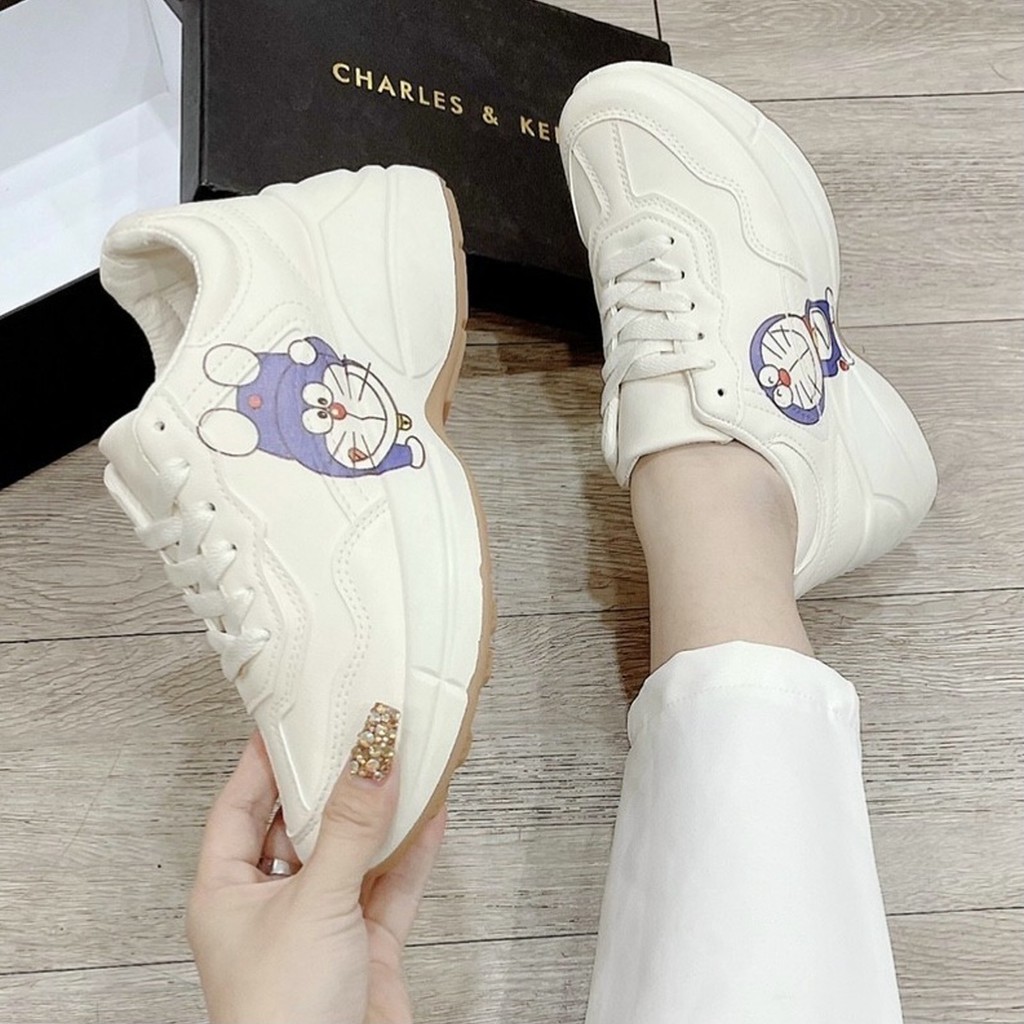Giày BATA Doraemon đế nâu sang trọng size 35-39 | BigBuy360 - bigbuy360.vn