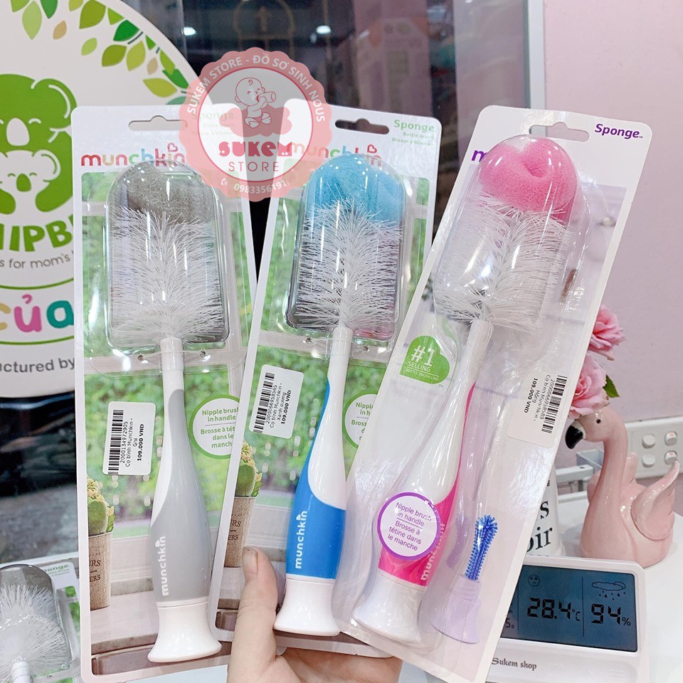 Cây cọ bình sữa kèm cọ đầu ti Munchkin chính hãng cho bé