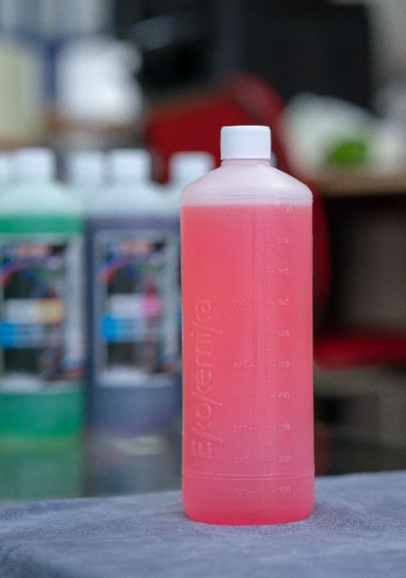 Nước rửa xe không chạm Ekokemika Bio 20 -1L