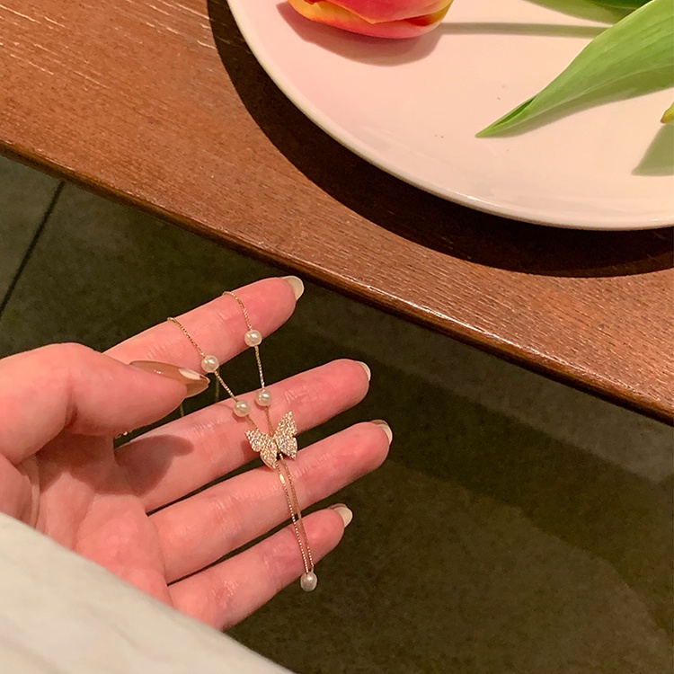 Vòng cổ Mặt Hình Bướm Đính Ngọc Trai Nhân Tạo Thời Trang