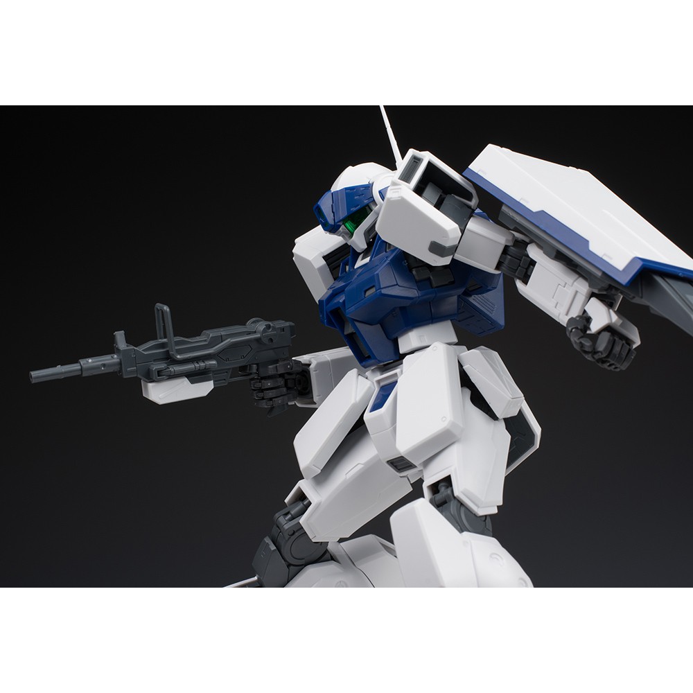 Mô Hình Gundam Bandai MG GM Sniper II [White Dingo] [GDB] [BMG]