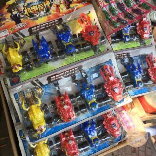 1 con chiến cơ rút dây